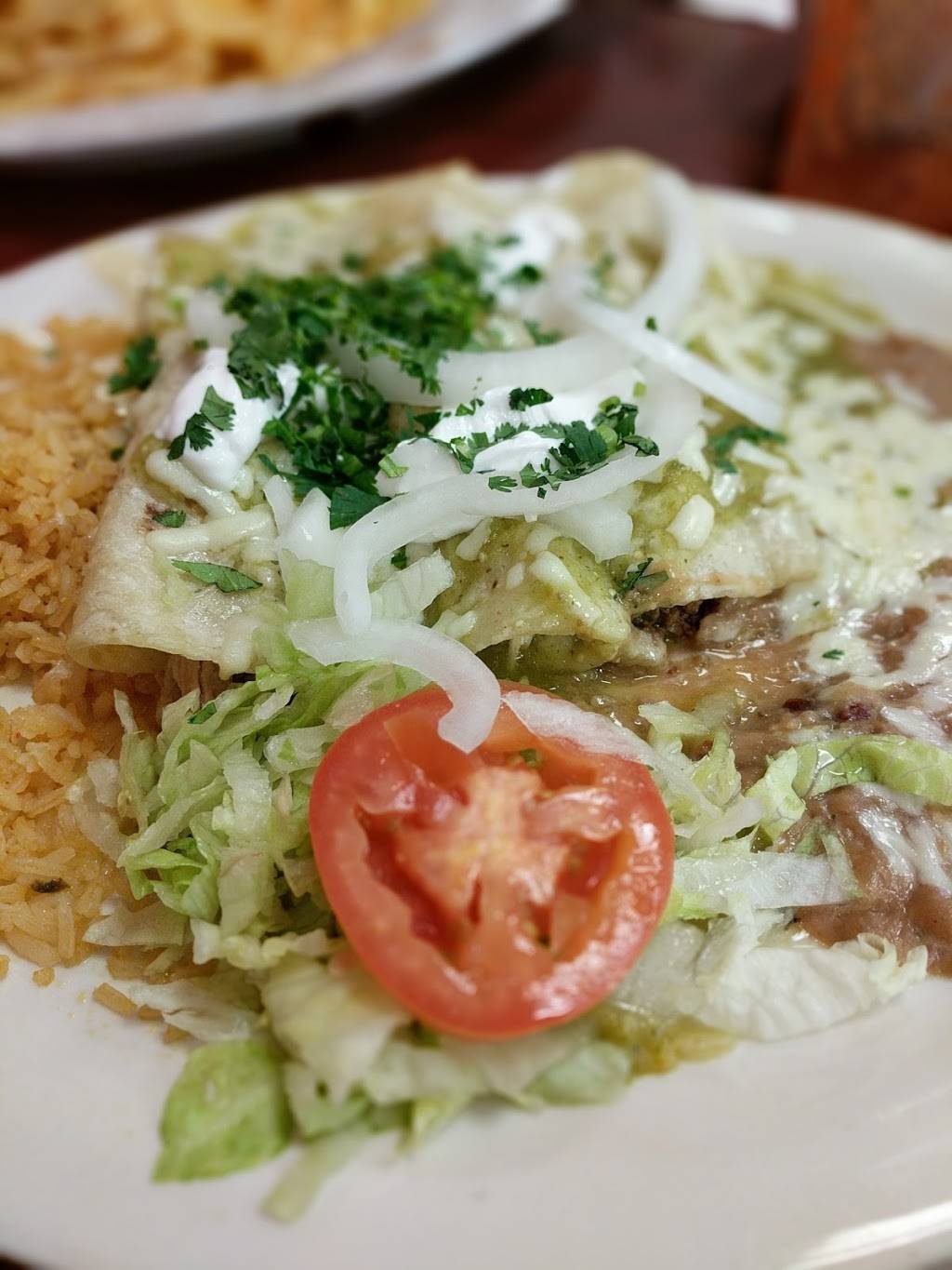 El Paisano | restaurant | 100 N Glenview Dr, Carbondale, IL 62901, USA | 6183518159 OR +1 618-351-8159