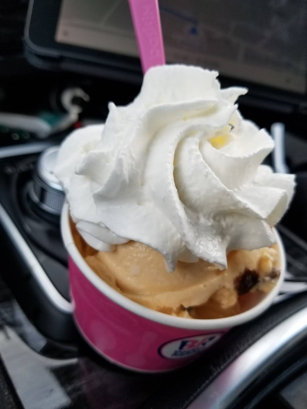 Dunkin Donuts | cafe | 633 Morris Turnpike, Springfield Township, NJ 07081, USA | 9733795551 OR +1 973-379-5551