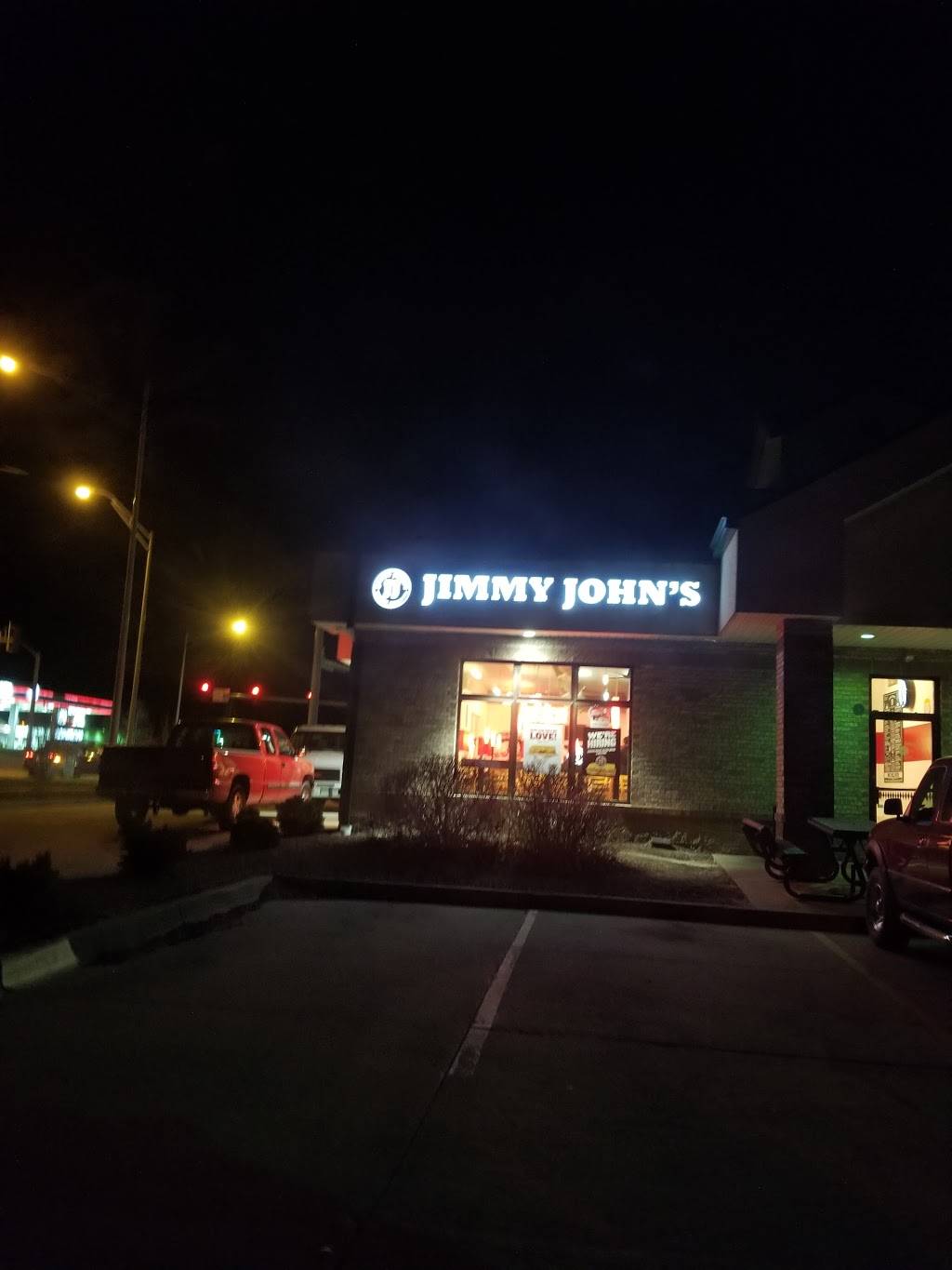 Jimmy Johns | meal delivery | 912-A Rain Forest Pkwy, Columbia, MO 65202, USA | 5732567600 OR +1 573-256-7600