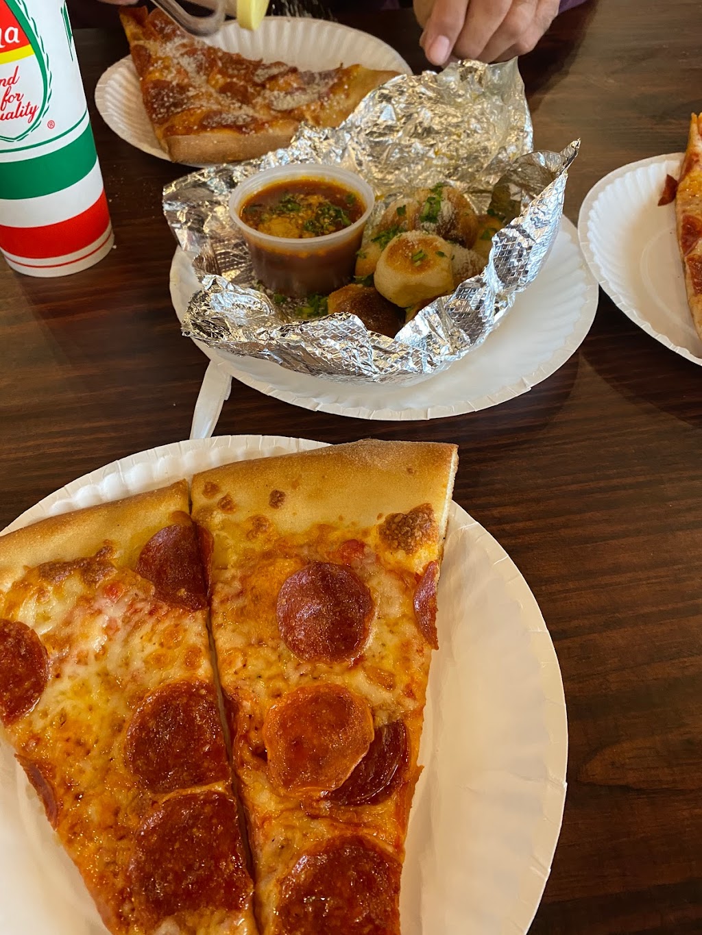 The Pizzeria | restaurant | 1601 N Conway Ave, Mission, TX 78572, USA | 9565985345 OR +1 956-598-5345