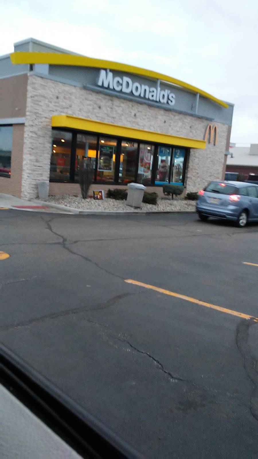 McDonald's 5704 Grape Rd, Mishawaka, IN 46545, USA