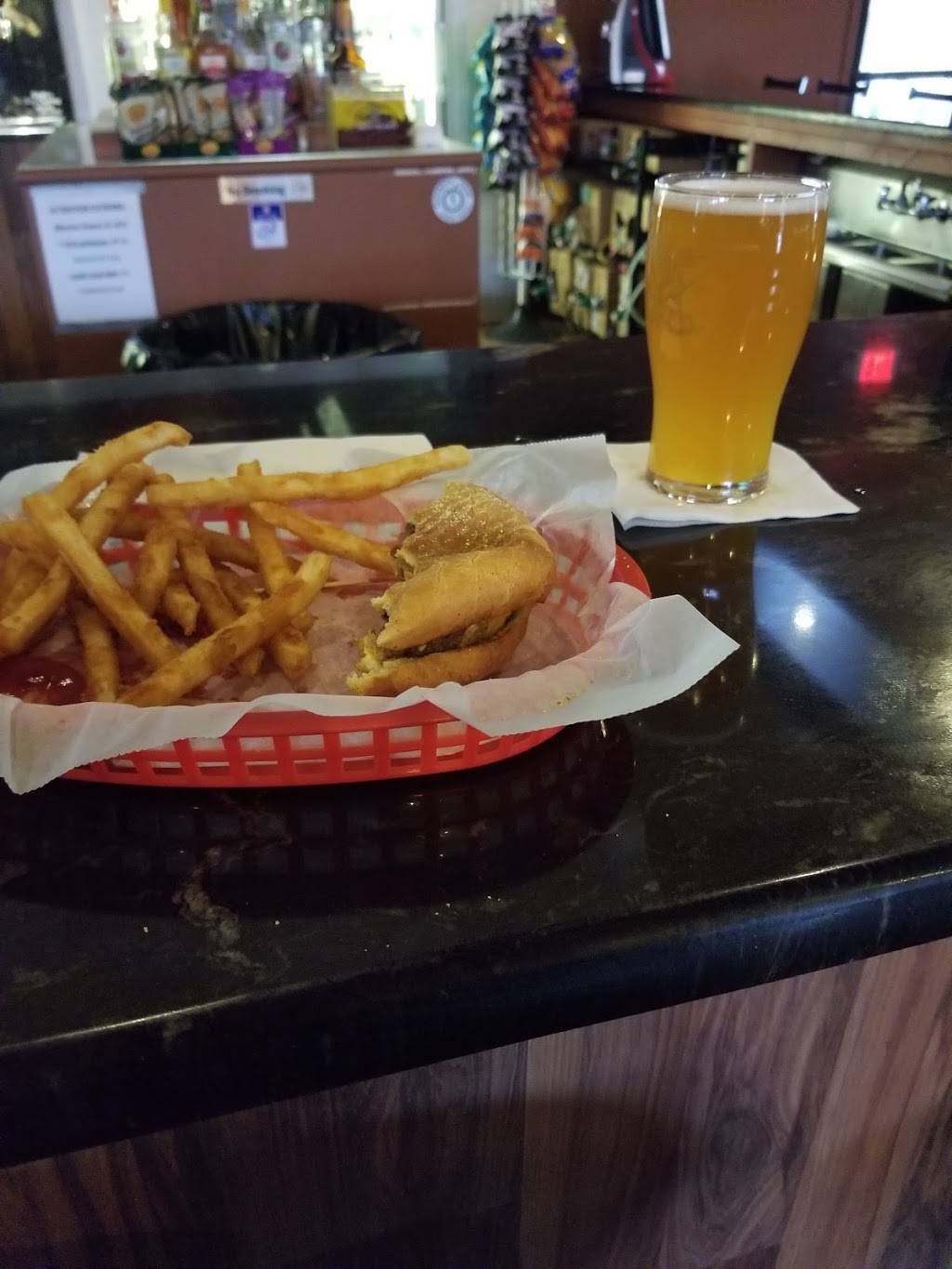 The Burrow | restaurant | 108 N Findley St, Punxsutawney, PA 15767, USA | 8146185083 OR +1 814-618-5083