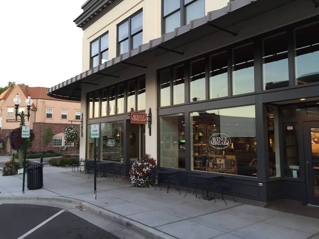 Avenue Bread - Lynden | bakery | 444 Front St, Lynden, WA 98264, USA | 3607153354 OR +1 360-715-3354