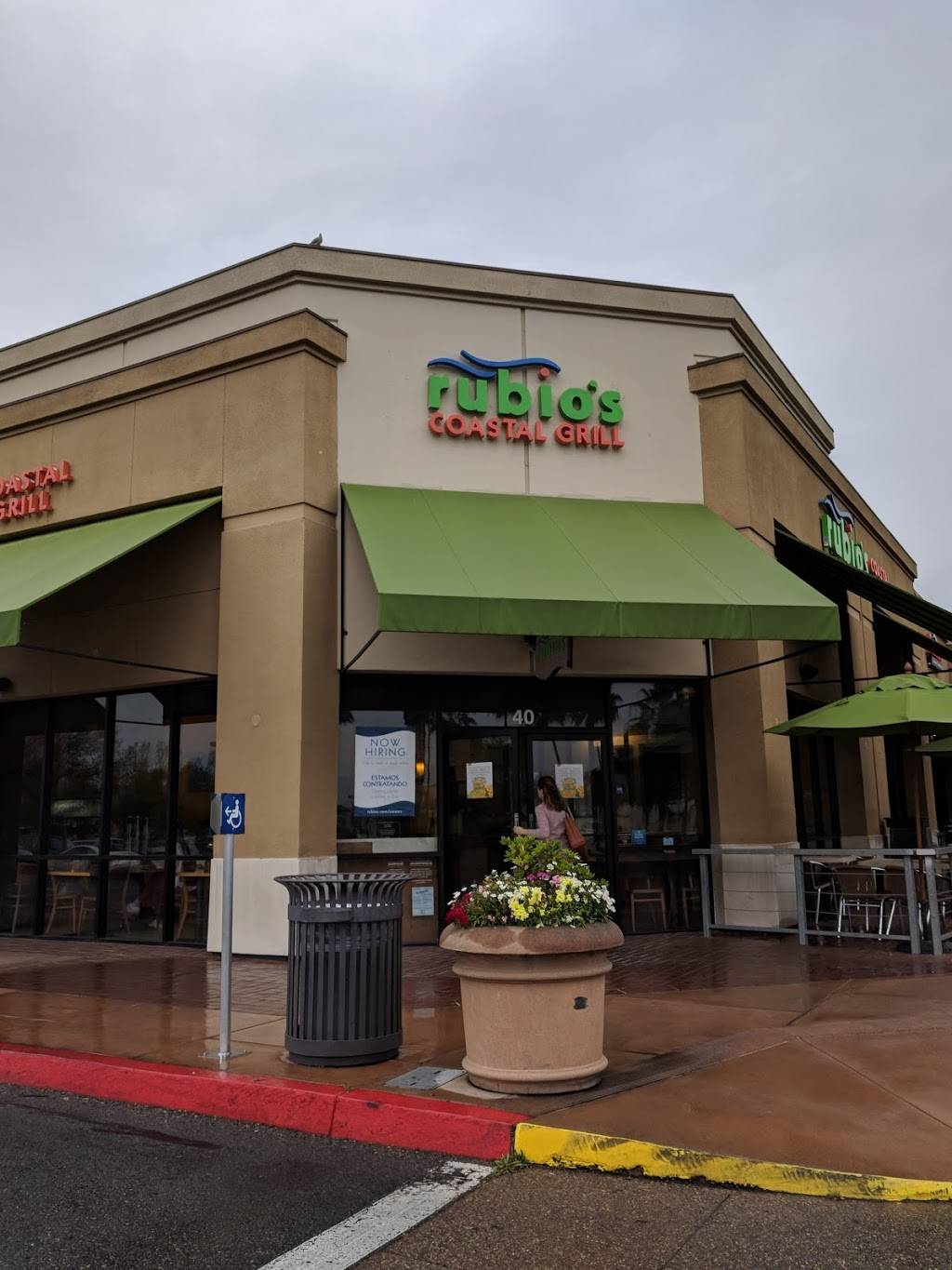 Rubio's Coastal Grill - Restaurant | 40 El Camino, Fresno, CA 93720, USA