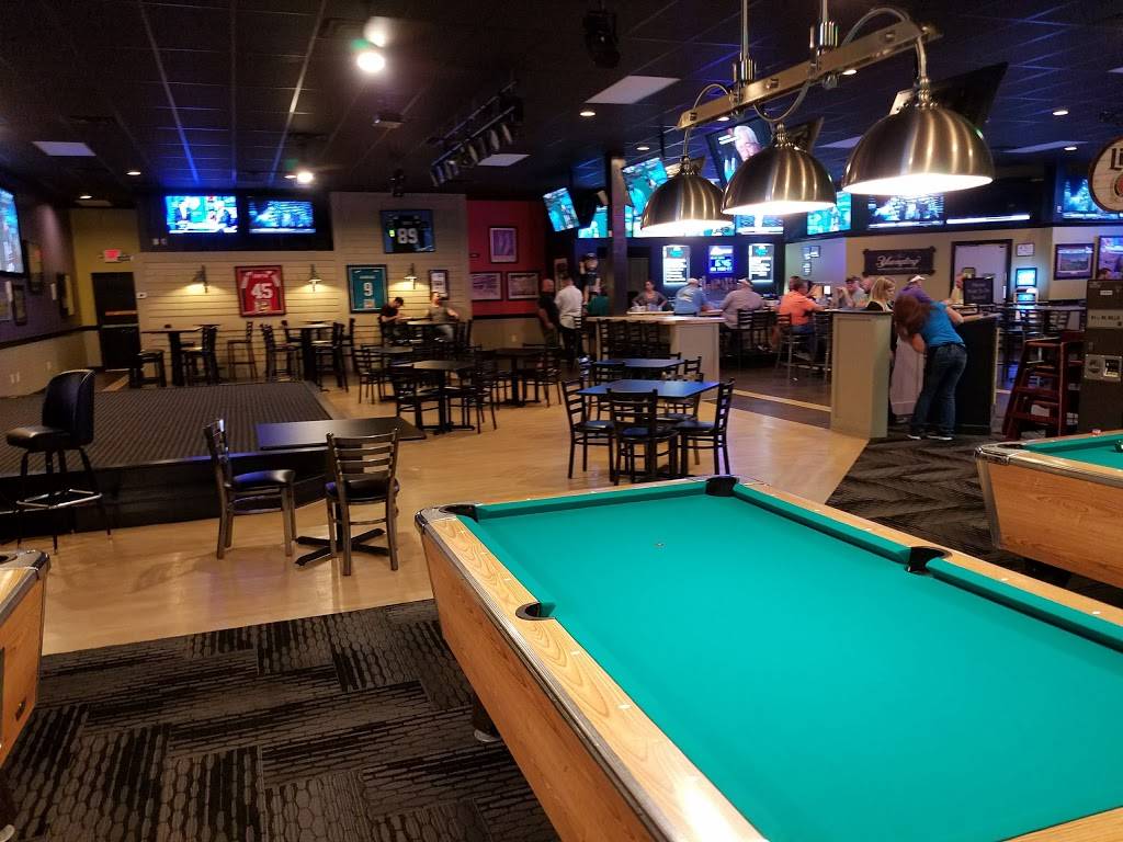 Tiebreakers - Picture of Tie Breakers Sports Bar and Grill, Greenville -  Tripadvisor