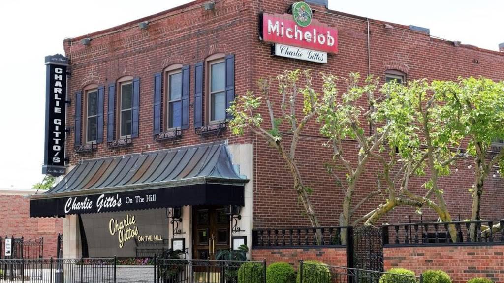 Charlie Gittos On the Hill | restaurant | 5226 Shaw Ave, St. Louis, MO 63110, USA | 3147728898 OR +1 314-772-8898