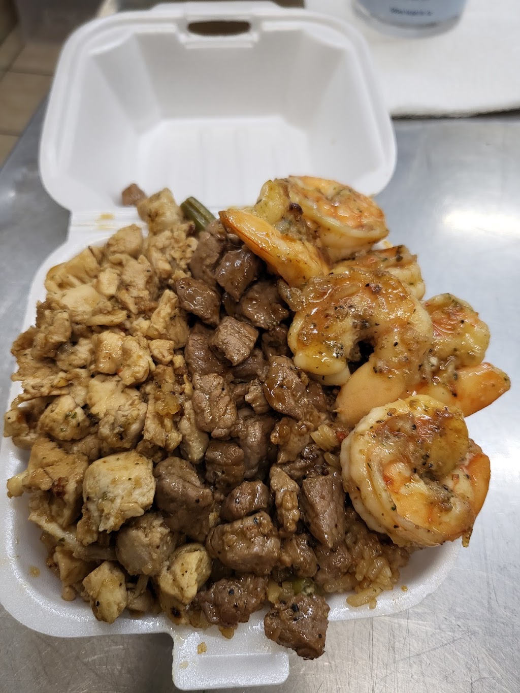 Pull Up Grill Hibachi - Restaurant | Inside the Marathon Gas Station ...