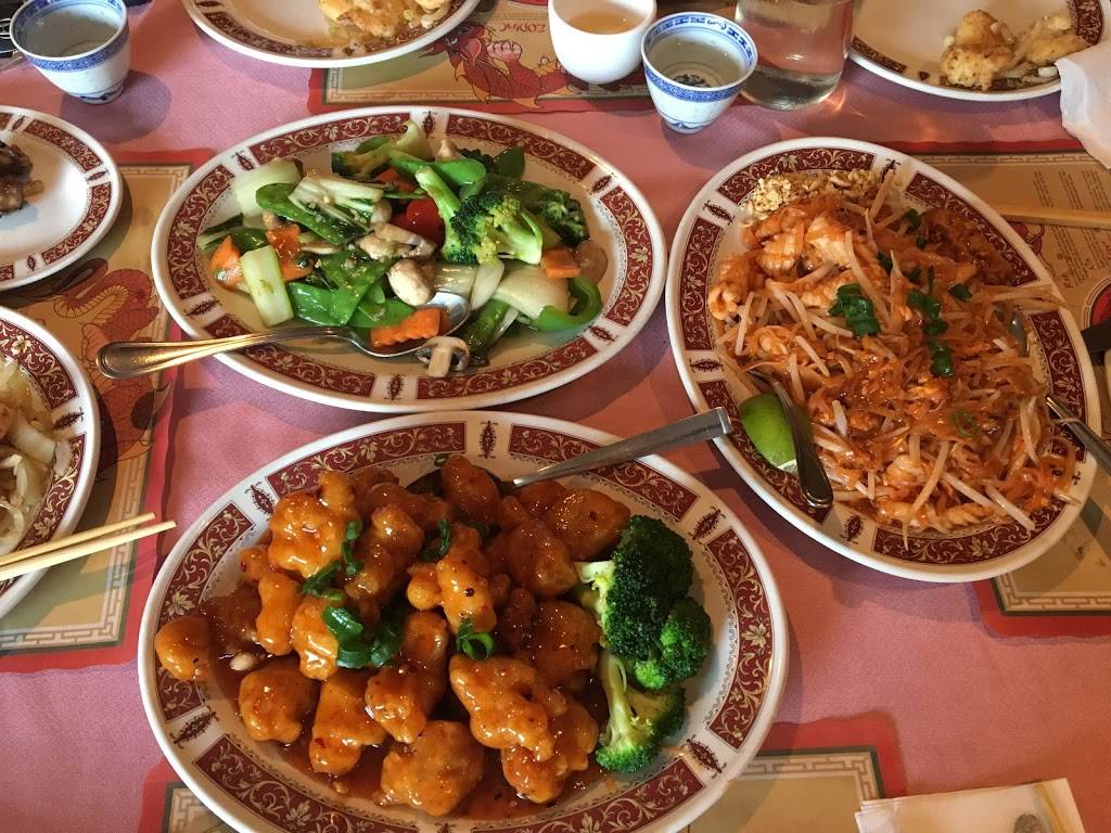 Golden Dragon Restaurant | restaurant | 958 Lake Dr E, Jacksons Point, ON L0E 1L0, Canada | 9057226551 OR +1 905-722-6551