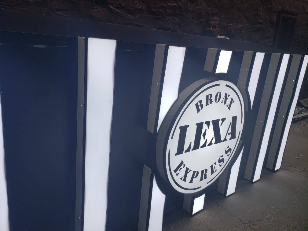 LEXA EXPRESS | restaurant | 347 E 204th St, The Bronx, NY 10467, USA | 6462217223 OR +1 646-221-7223