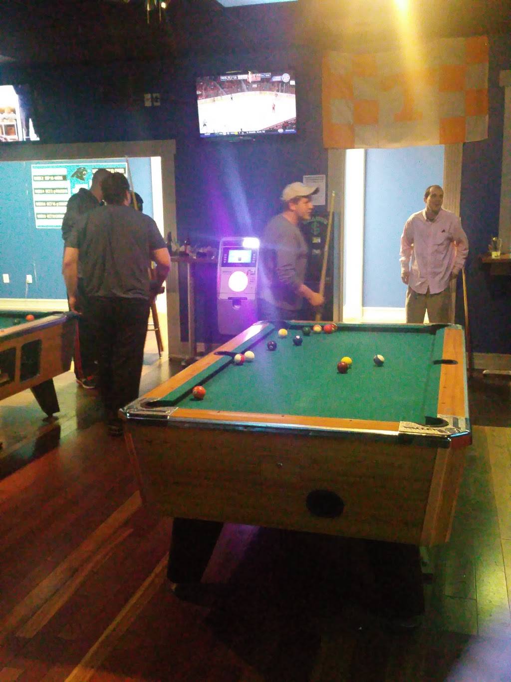 Mulligan's Sports Bar and Grille Restaurant 414 US21 BYP, Fort