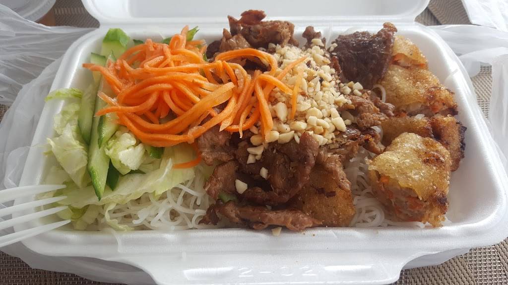 Golden Viet Thai Restaurant | meal delivery | 304 Bagot St, Kingston, ON K7K 3B4, Canada | 6135424258 OR +1 613-542-4258