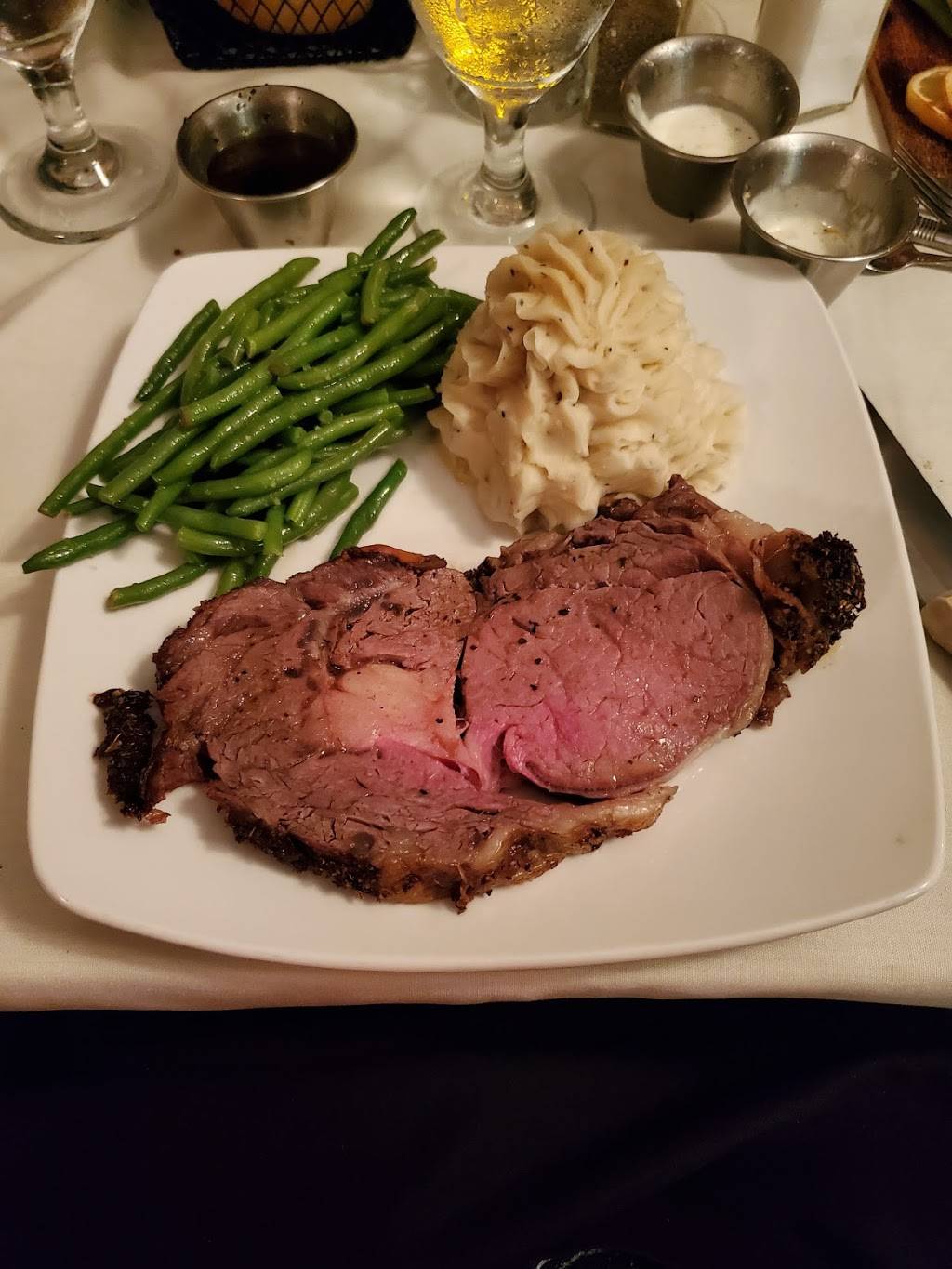 The Ivory Grille | night club | 317 S Ohio Ave, Sedalia, MO 65301, USA | 6608290060 OR +1 660-829-0060