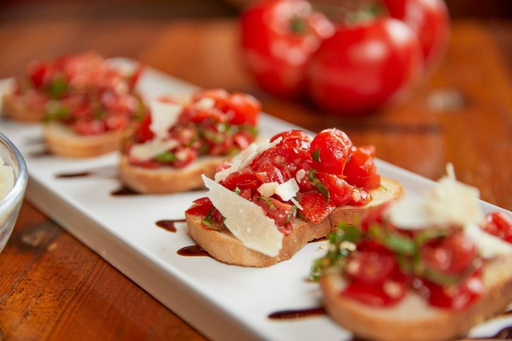 Bartolis Pizzeria & Catering - West Town | meal delivery | 658 N Ashland Ave, Chicago, IL 60622, USA | 3129294133 OR +1 312-929-4133