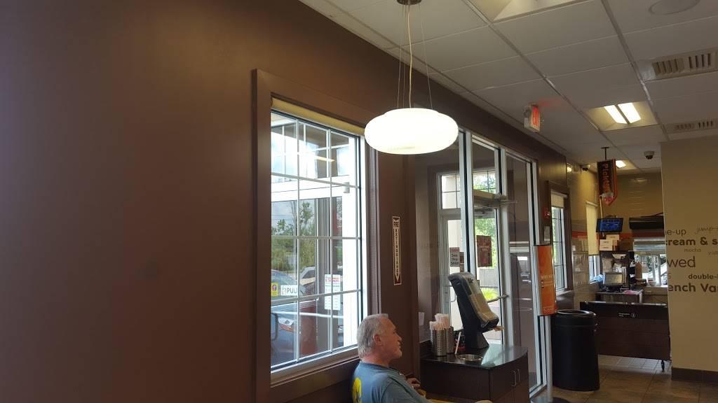 Dunkin | bakery | 600 Neponset St, Canton, MA 02021, USA | 7818212074 OR +1 781-821-2074
