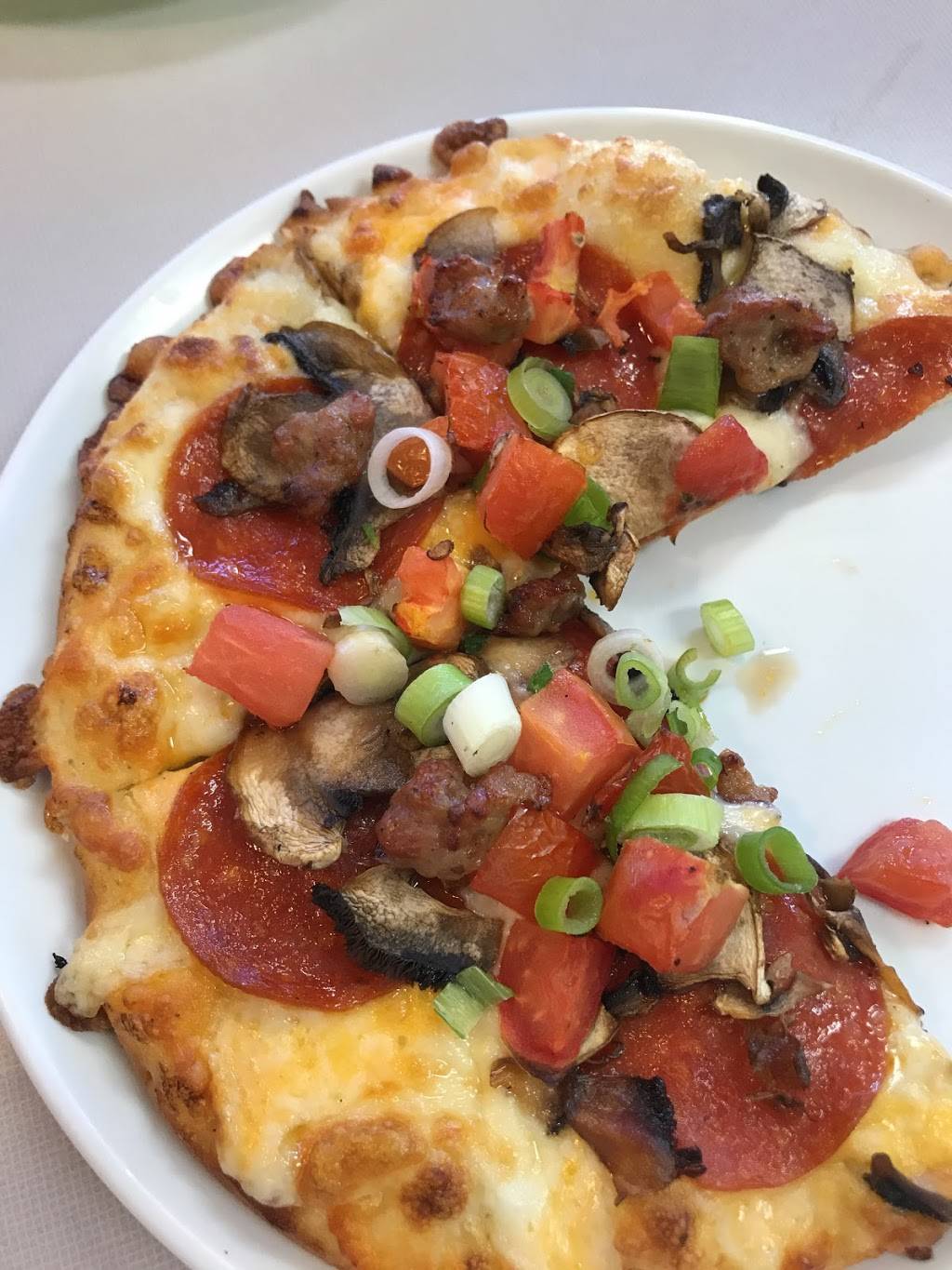 Skyline Pizza | meal delivery | 4400 Keller Ave #300, Oakland, CA 94605, USA | 5105684122 OR +1 510-568-4122