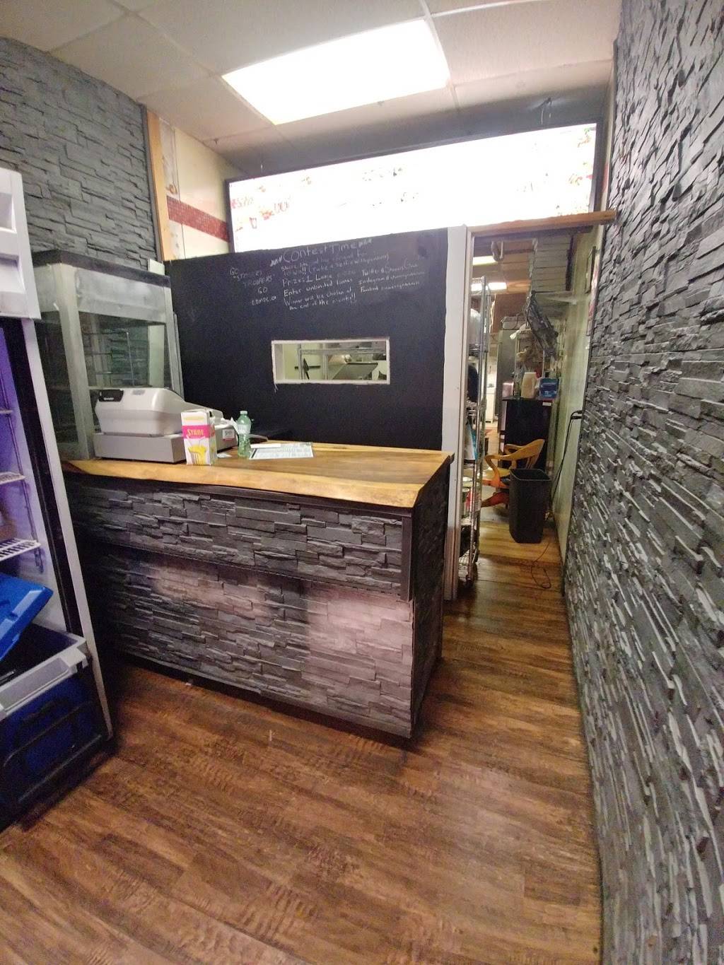 Stoners Grub House | restaurant | 1472 Dundas St, London, ON N5W 3B9, Canada | 5194552227 OR +1 519-455-2227