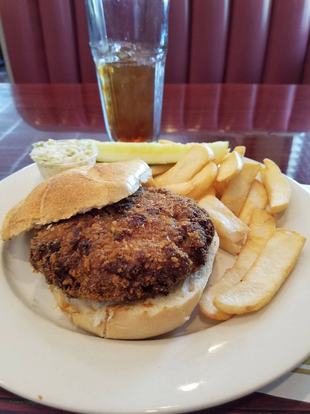 Longwood Family Restaurant | restaurant | 938 E Baltimore Pike, Kennett Square, PA 19348, USA | 6103881144 OR +1 610-388-1144