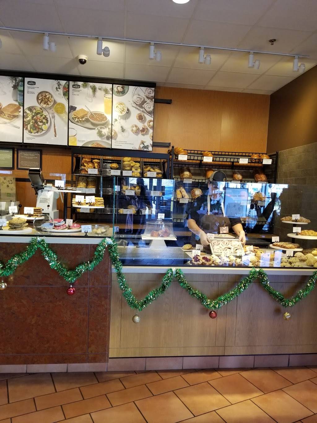 Panera Bread | bakery | 3590 W Shaw Ave, Fresno, CA 93711, USA | 5592710104 OR +1 559-271-0104