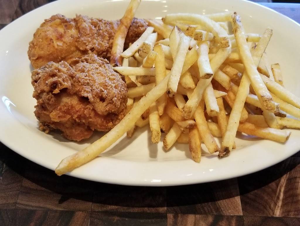 Conners Kitchen + Bar | restaurant | 1150 Harrison St, Fort Wayne, IN 46802, USA | 2604671638 OR +1 260-467-1638