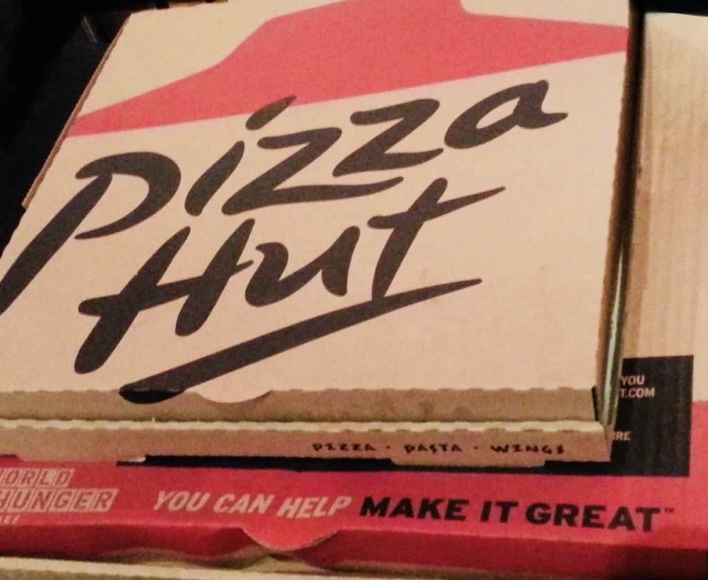 Pizza Hut | meal delivery | 4023 Pontchartrain Dr, Slidell, LA 70458, USA | 9856437055 OR +1 985-643-7055