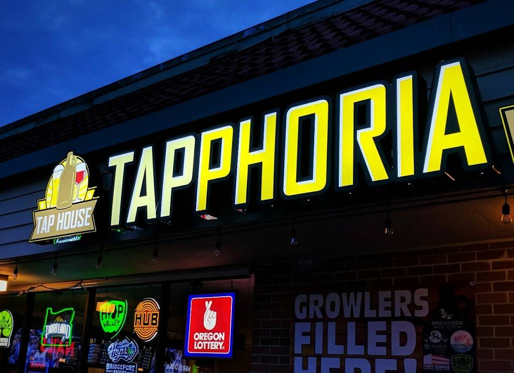 Tapphoria | restaurant | 13815 SW Pacific Hwy #40, Tigard, OR 97223, USA | 9713713979 OR +1 971-371-3979