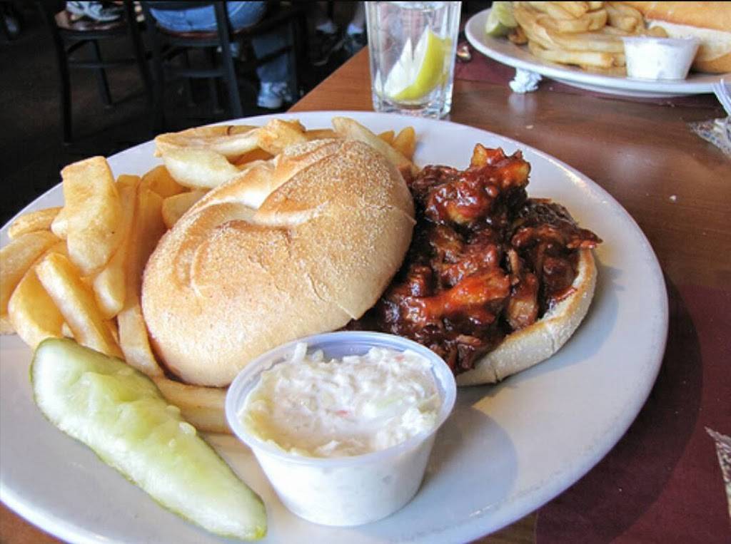 Longwood Family Restaurant | restaurant | 938 E Baltimore Pike, Kennett Square, PA 19348, USA | 6103881144 OR +1 610-388-1144