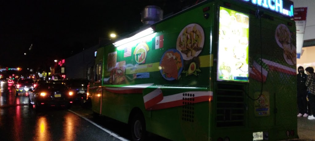 Tacos El Tri | meal delivery | 46-12 Greenpoint Ave, Queens, NY 11104, USA | 3478284727 OR +1 347-828-4727
