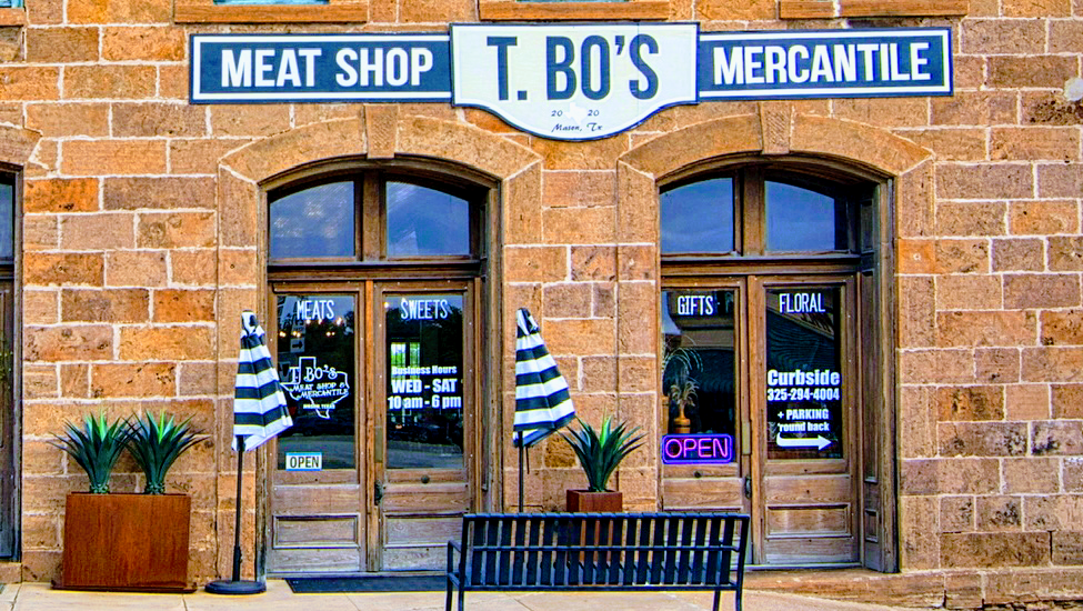 T. Bo’s Meat Shop And Mercantile | restaurant | 100 Fort McKavitt St, Mason, TX 76856, USA | 3252944004 OR +1 325-294-4004