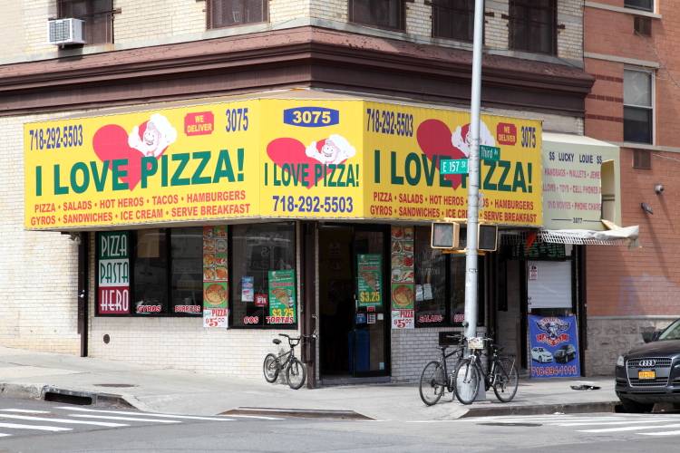 Daisys Pizza | meal delivery | 3075 3rd Ave, Bronx, NY 10451, USA | 7182925503 OR +1 718-292-5503