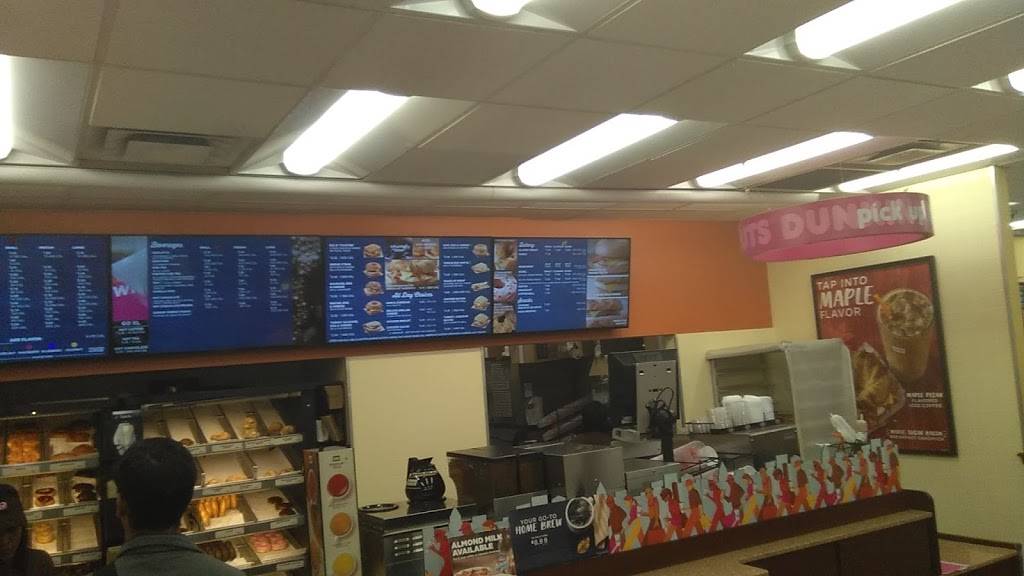 Dunkin | bakery | 2700 Madison Rd, Cincinnati, OH 45209, USA | 5137310032 OR +1 513-731-0032