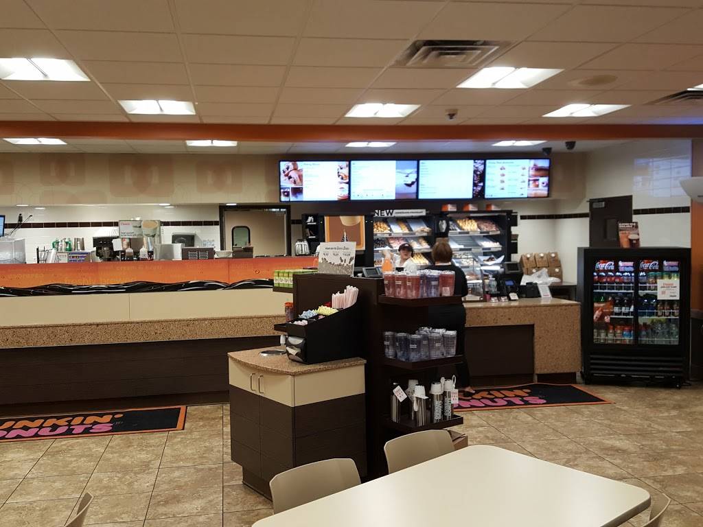 Dunkin | bakery | 1479 Lincoln Way E, Chambersburg, PA 17201, USA | 7172644402 OR +1 717-264-4402