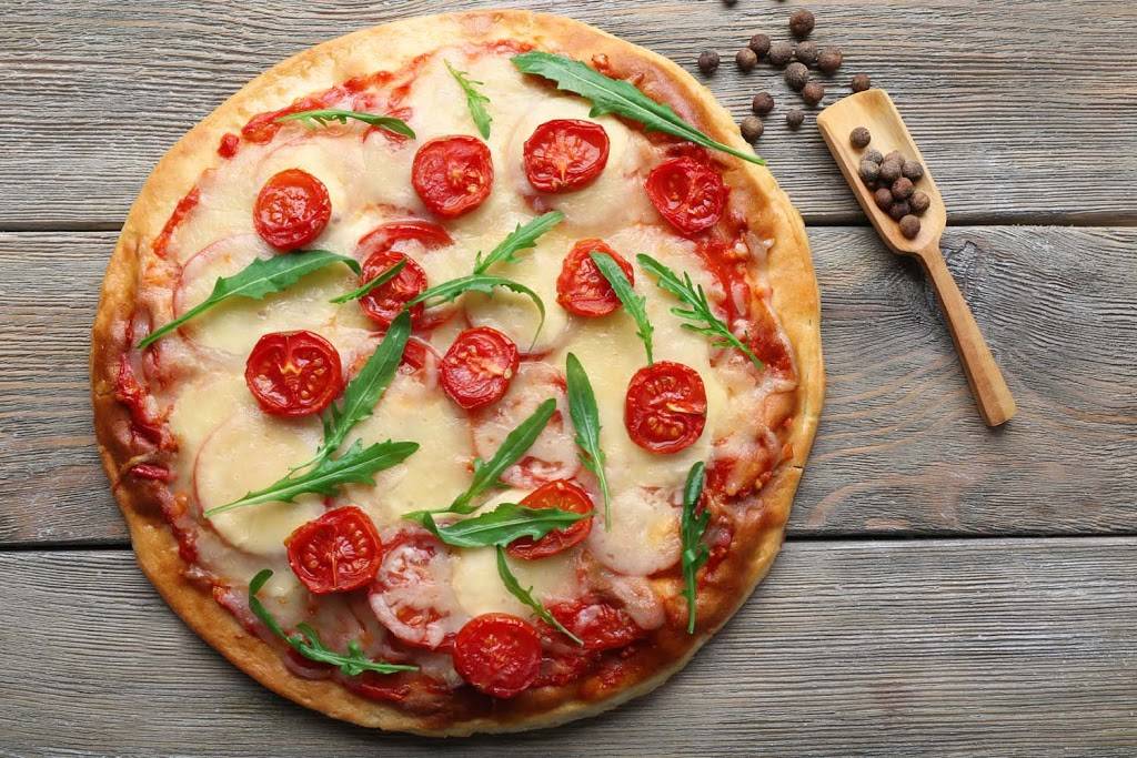 La Belle Province (Ontario) | meal delivery | 3739 Rue Ontario E, Montréal, QC H1W 1S4, Canada | 5145250123 OR +1 514-525-0123