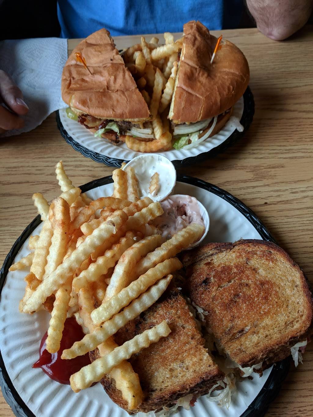 Pioneer Bar & Grill 148 W State St, Mossyrock, WA 98564, USA