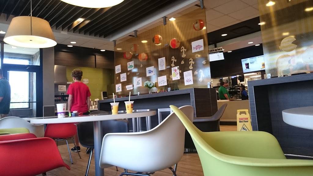 McDonalds | cafe | 9240 County Farm Rd, Gulfport, MS 39503, USA | 2288321985 OR +1 228-832-1985