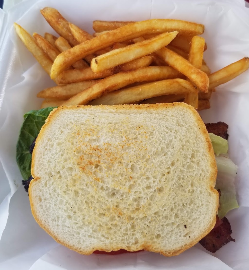 Tom and Als | restaurant | 8637 KY-259 #7, McDaniels, KY 40152, USA | 2702573015 OR +1 270-257-3015
