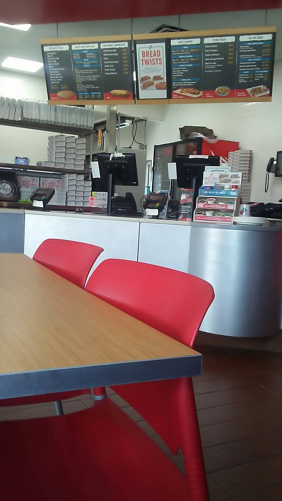Dominos Pizza | meal delivery | 905 N Brooks St, Brazoria, TX 77422, USA | 9797981500 OR +1 979-798-1500