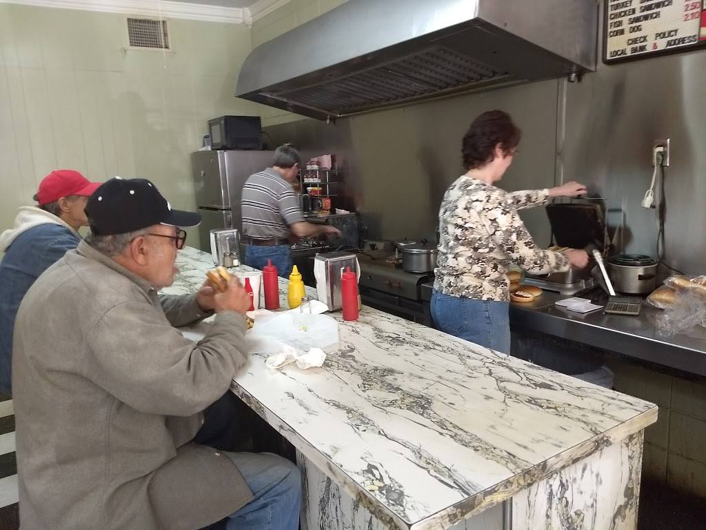 Smiths Soda Shop | restaurant | Blairsville Hwy, Cleveland, GA 30528, USA | 7068652605 OR +1 706-865-2605