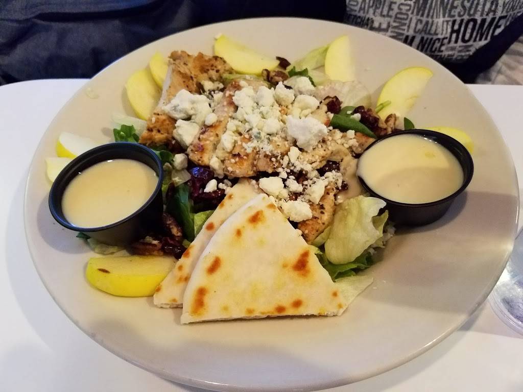 Bridgemans | restaurant | 2202 Mountain Shadow Dr, Duluth, MN 55811, USA | 2187270196 OR +1 218-727-0196