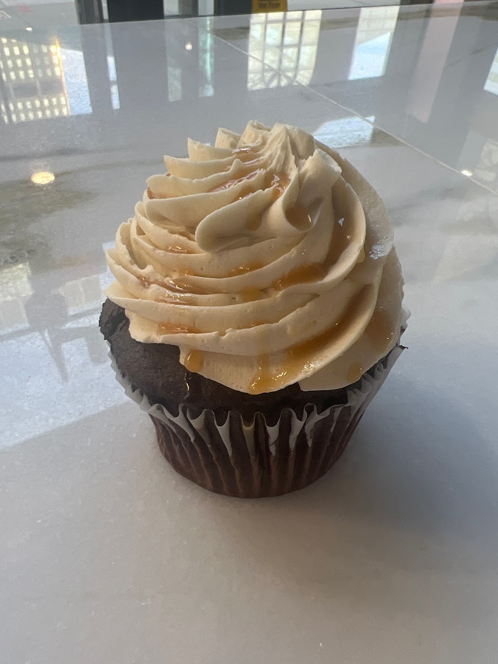 Colossal Cupcakes | bakery | Plaza between Brookpark and Lorain Ave, 4615 Great Northern Blvd, North Olmsted, OH 44070, USA | 4403857644 OR +1 440-385-7644