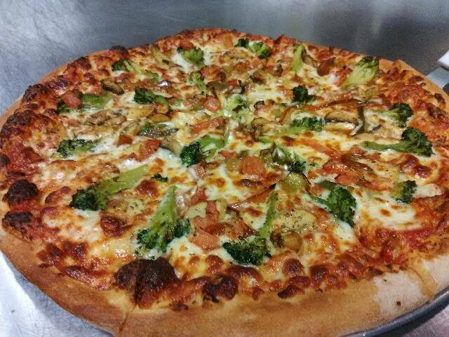 SAMS Pizza & Bistro - BYOB | meal delivery | 420 S York Rd, Hatboro, PA 19040, USA | 2152596103 OR +1 215-259-6103