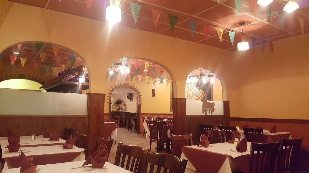 El Coyote - Restaurant | 129 Danbury Rd, New Milford, CT 06776, USA