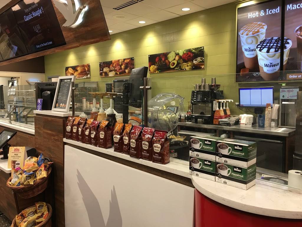 Wawa - Cafe | 2390 Plank Rd, Fredericksburg, VA 22401, USA