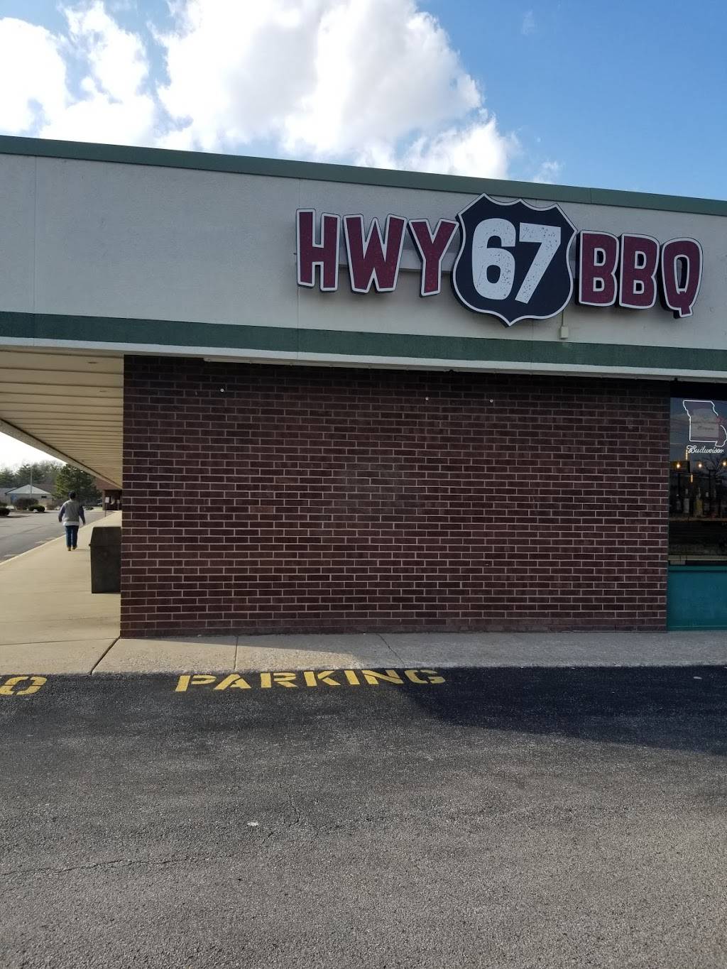 Hwy 67 BBQ | restaurant | 1752 N New Florissant Rd, Florissant, MO 63033, USA | 3144552999 OR +1 314-455-2999