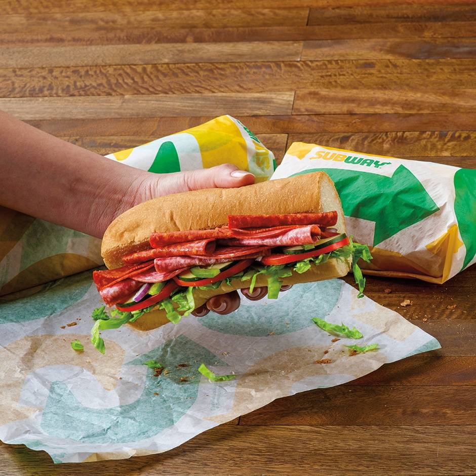 Subway | meal takeaway | 706 E Boston St, Covington, LA 70433, USA | 9858938786 OR +1 985-893-8786