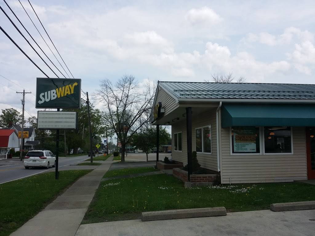 Subway | restaurant | 250 E Main St, Andover, OH 44003, USA | 4402937822 OR +1 440-293-7822