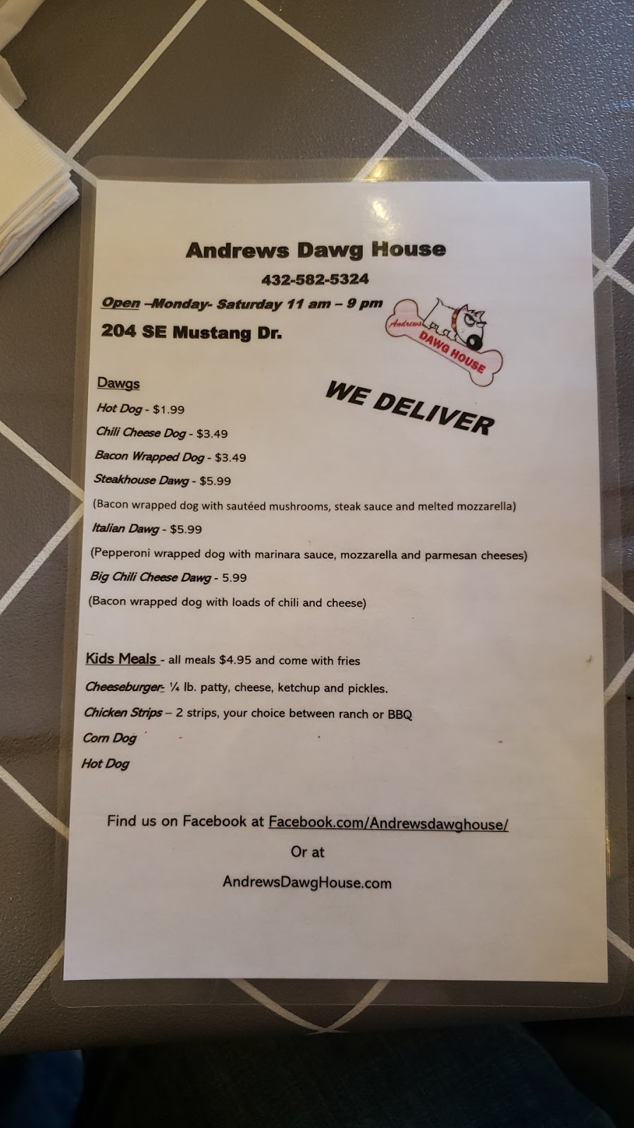 Andrews Dawg House 608 E Broadway St, Andrews, TX 79714, USA