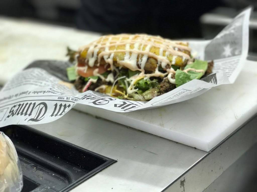 L.F.T LATEST FOOD TRENDS | restaurant | 1234 MacArthur Rd, Whitehall, PA 18052, USA | 6108410667 OR +1 610-841-0667