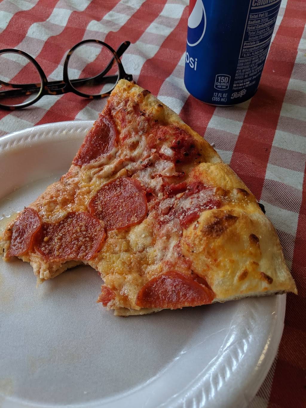 Pinos Pizza & Pasta | meal delivery | 2018 County Rd F East, White Bear Lake, MN 55110, USA | 6514078432 OR +1 651-407-8432