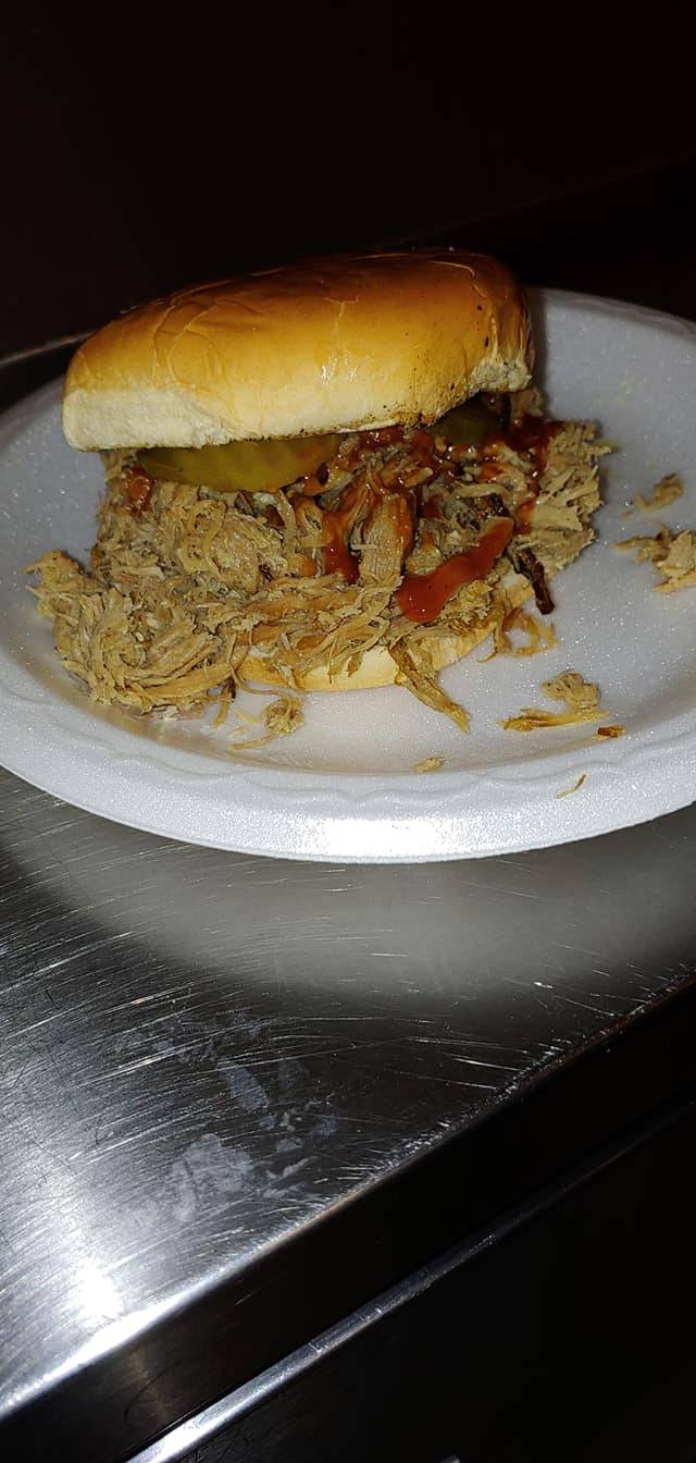 Bootsies | restaurant | 411 4th St NW, Attalla, AL 35954, USA | 2563442224 OR +1 256-344-2224