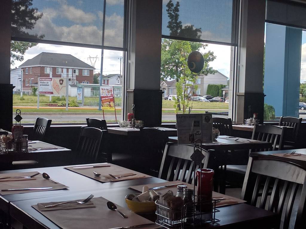 Le Ptit Réveil - La Ptite Soirée | restaurant | 311 Boulevard de la Marine, Varennes, QC J3X 1Z4, Canada | 4509851269 OR +1 450-985-1269